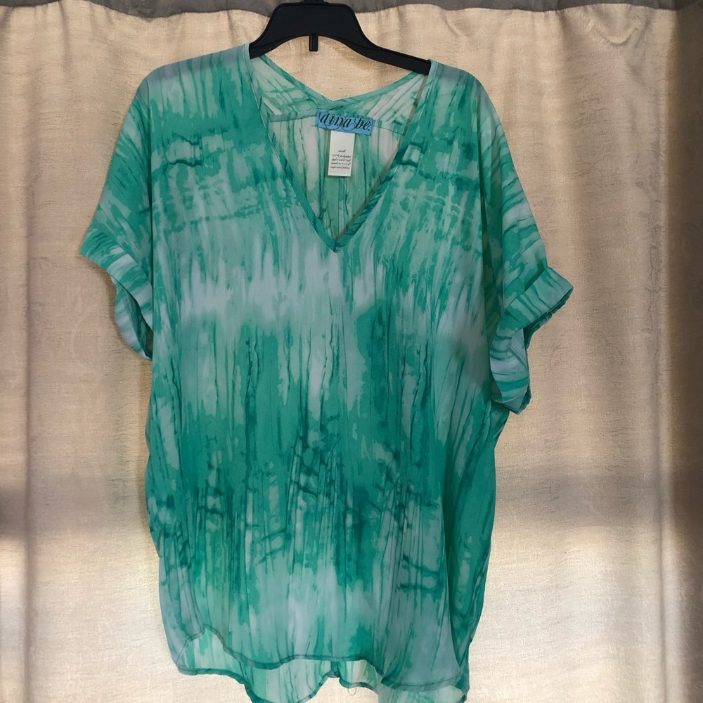 🔥3/$20🔥 Dolman sleeve blouse